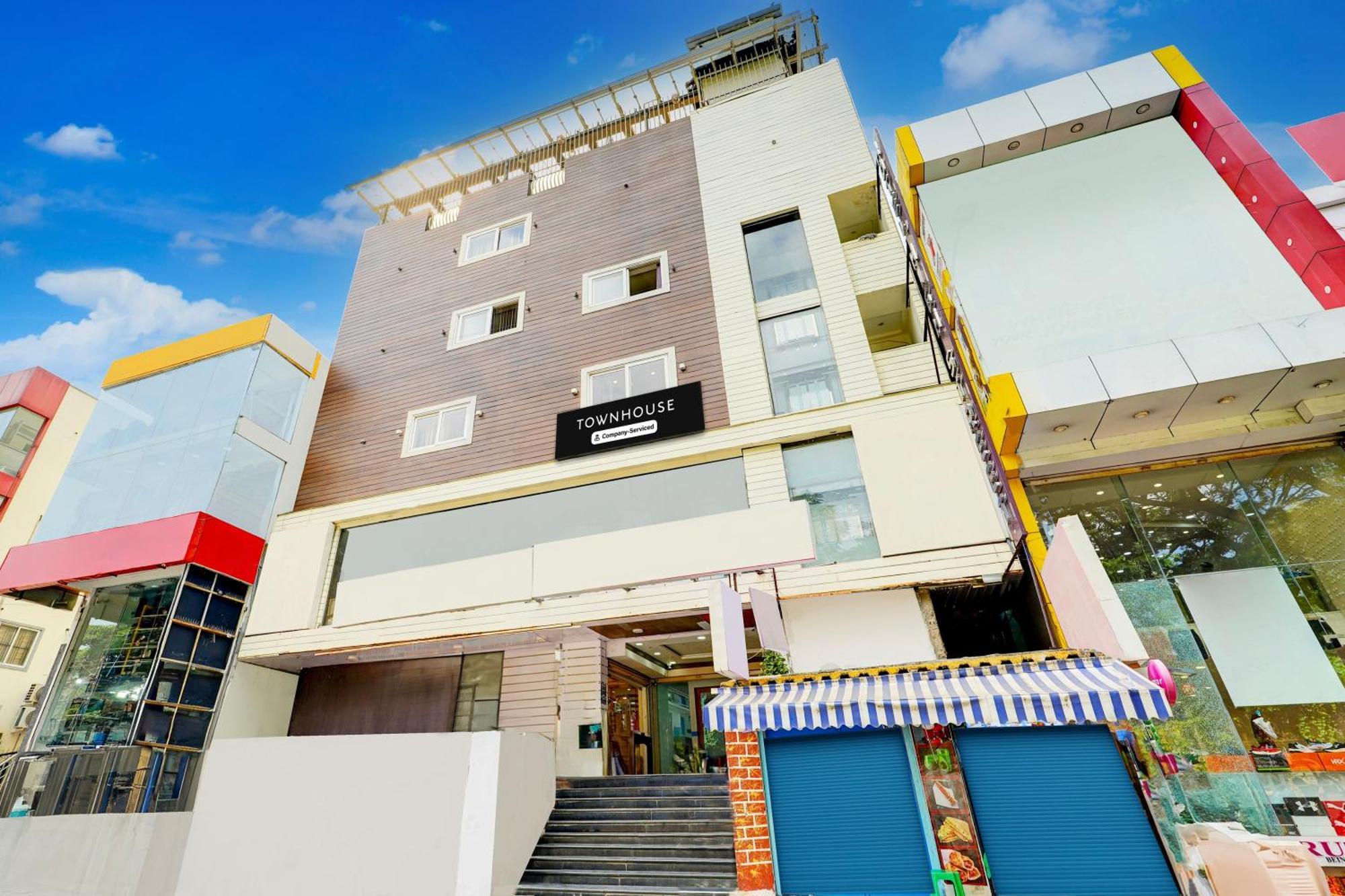 Super Townhouse Mg Road Near Commercial Street Hotel Bangalore Exterior foto