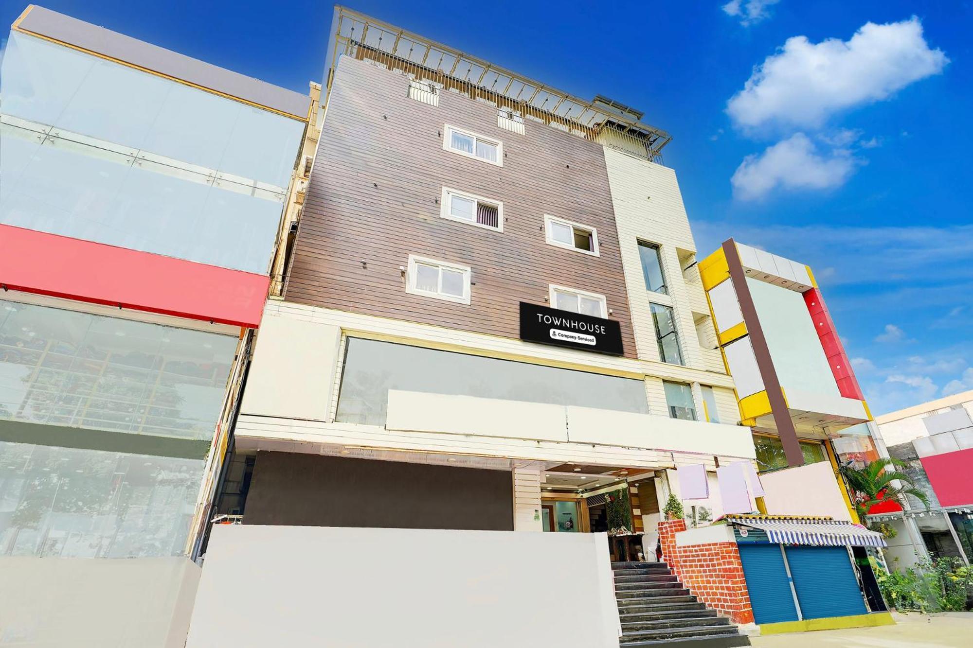 Super Townhouse Mg Road Near Commercial Street Hotel Bangalore Exterior foto