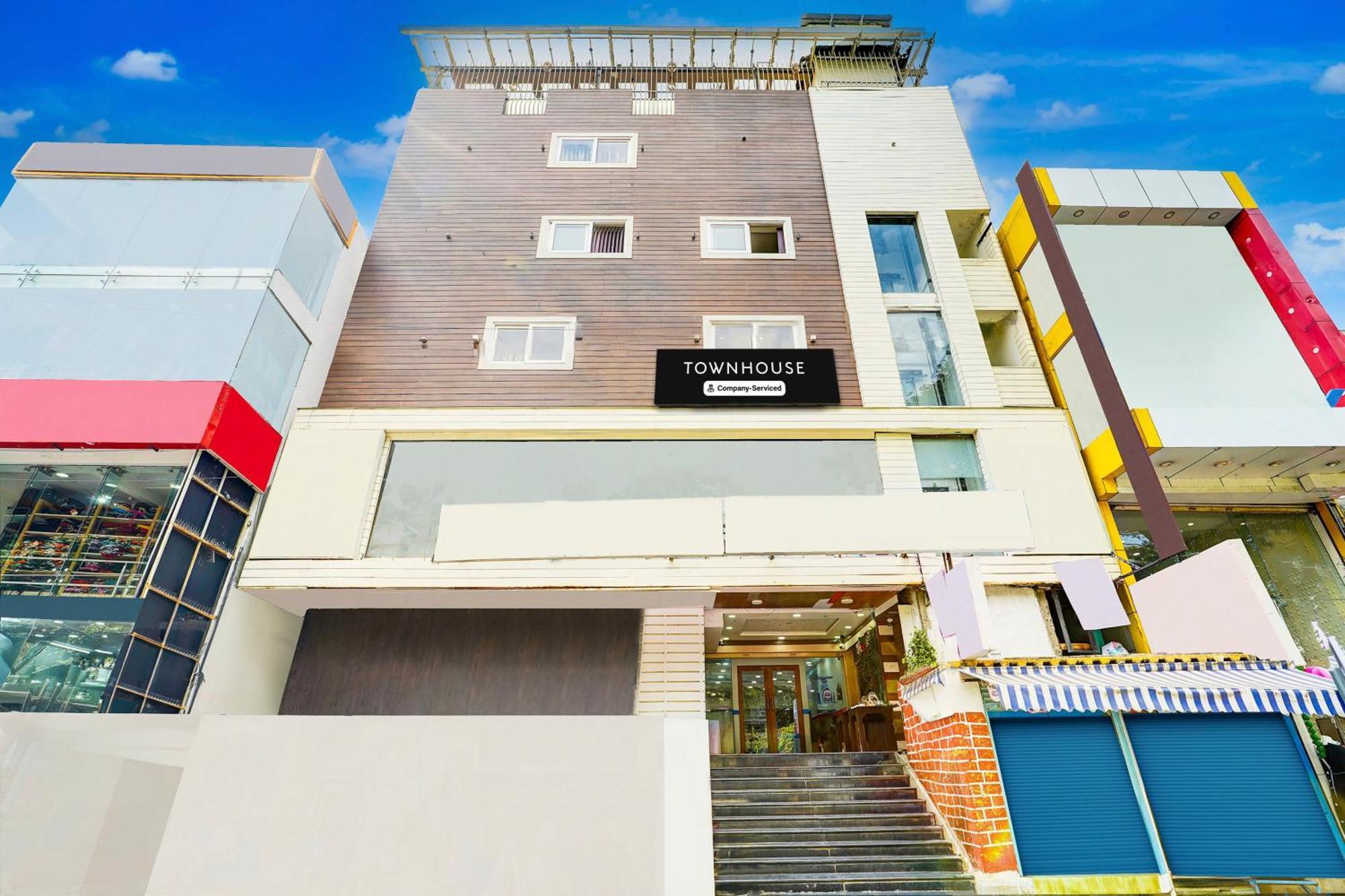 Super Townhouse Mg Road Near Commercial Street Hotel Bangalore Exterior foto